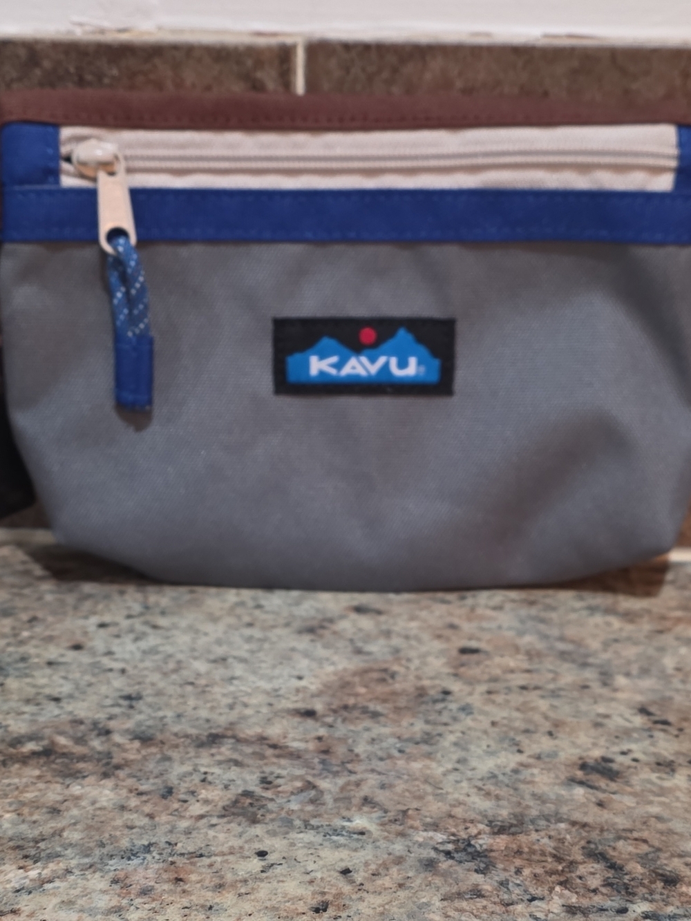 Kavu Gray and Blue Women's Yam Zip